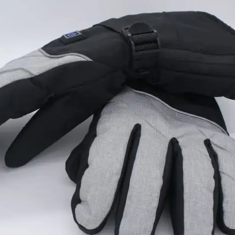 石墨烯取暖手套制备方法
